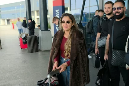 (FOTO) Nadica Ademov prošetala luksuznu bundu od pravog krzna: Otkrila šta joj suprug donosi umjesto skupocjenih poklona i čime joj pokazuje ljubav