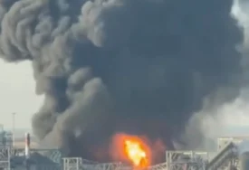 (VIDEO) Žestoki napadi u Odesi: Rusi udarili na ukrajinske luke i energetiku, krive Zelenskog za eskalaciju