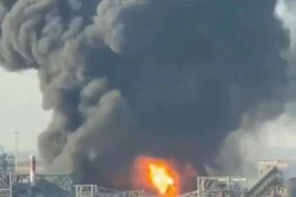 (VIDEO) Žestoki napadi u Odesi: Rusi udarili na ukrajinske luke i energetiku, krive Zelenskog za eskalaciju