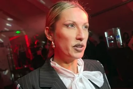 "BILA SAM SE NAVUKLA" Rada Manojlović priznala sve o zavisnosti, šest mjeseci nije mogla da prestane