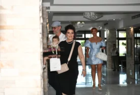 "Imamo kuću na moru i planini" Sanja Maletić u 52. godini dobila kćerku, pa otkrila gdje će provoditi vrijeme sa nasljednicom