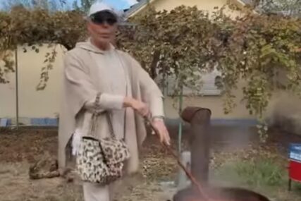 Šanel torbica i domaći ajvar: Boki 13 u neobičnom izdanju, spoj mode i tradicije
