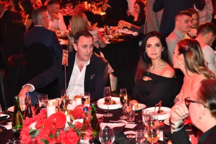 "MOJE KĆERKE ZNAJU DA SU USVOJENE" Sergej Ćetković progovorio o roditeljstvu i otkrio zašto nikada nije bježao od istine