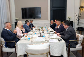 DODIK OKUPIO KOALICIONE PARTNERE Lider SNSD poručio da je ubjedljiva pobjeda ostvarena na izborima