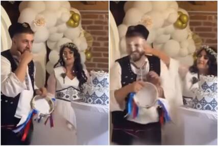 (VIDEO) „NE DIRAJ ME TORTOM“ Mlada pokušala da spriječi mladoženju, a onda mu vratila duplo