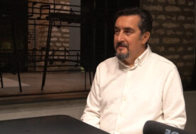 (VIDEO) Intrige koje potresaju svijet KULTURE I ARHEOLOGIJE: Šta nam to otkriva Zoran Stefanović u novoj epizodi "Filozofiram sa"