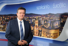 (VIDEO, FOTO) Predsjednik SDS otkrio detalje sastanka sa liderom SNSD: O čemu su pričali Blanuša i Dodik iza zatvorenih vrata 