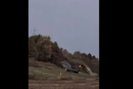 (VIDEO, FOTO) DRAMATIČNI KADROVI PADA HELIKOPTERA EUFORA Letjelica se nekoliko puta okrenula u vazduhu, pa udarila o zemlju