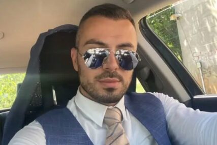 (FOTO) „NOVAC JE VAŠ BOG“ Kandidat PSS nakon izbornog šoka u Ribniku bez dlake na jeziku