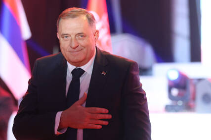 Konci u rukama Denisa Bećirovića: Blagojević objašnjava pod kojim uslovima Milorad Dodik može biti premijer Srpske