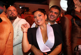 (FOTO) "Sve dok živim, ja za tebe prolivam krv, suze i znoj, ljepotane moj" Veliko slavlje u domu Nadice Ademov i muža milionera