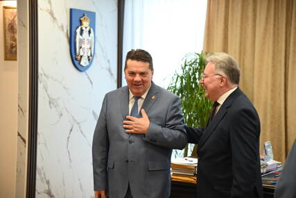 (FOTO) „Radujem se nastavku saradnje“ Kalabuhov čestitao Stevandiću na izbornom rezultatu