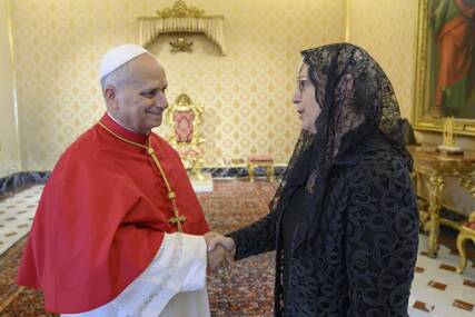 PRVA POSJETA NAKON JOVANA PAVLA II Papa Lav XIV obećao dolazak u Sloveniju, evo o čemu je razgovarao sa Pirc Musar