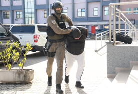 (FOTO) Osumnjičeni za ZLOUPOTREBU POLOŽAJA: Banjalučko tužilaštvo traži pritvor za POLICAJCE uhapšene u akciji "Terminal"