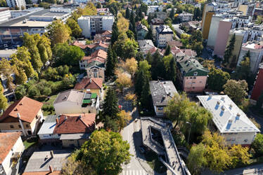 (FOTO) POBUNA U CENTRU BANJALUKE Zbog 6 novih zgrada na malom prostoru stanari traže odgovore
