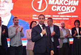 (FOTO) "SPS je spremna za istorijski rezultat" Selak na završnoj tribini u Gacku poručio da je zadatak političara da rješava probleme