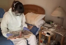 PRONALAZAK KOJI JE ZAPREPASTIO Očeva kuća bila je zatrpana smećem, a u kutiji kraj kreveta krilo se iznenađenje