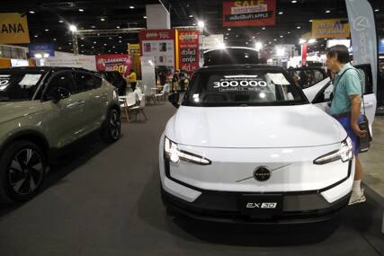 CRNI DANI ZA ŠVEDSKOG GIGANTA Volvo zabilježio kvartalni gubitak od 333 miliona evra, bez posla ostaje 2.500 radnika